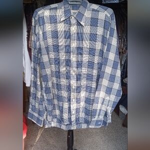 Burberry of London button down funnel shirt long sleeve with pearl buttons